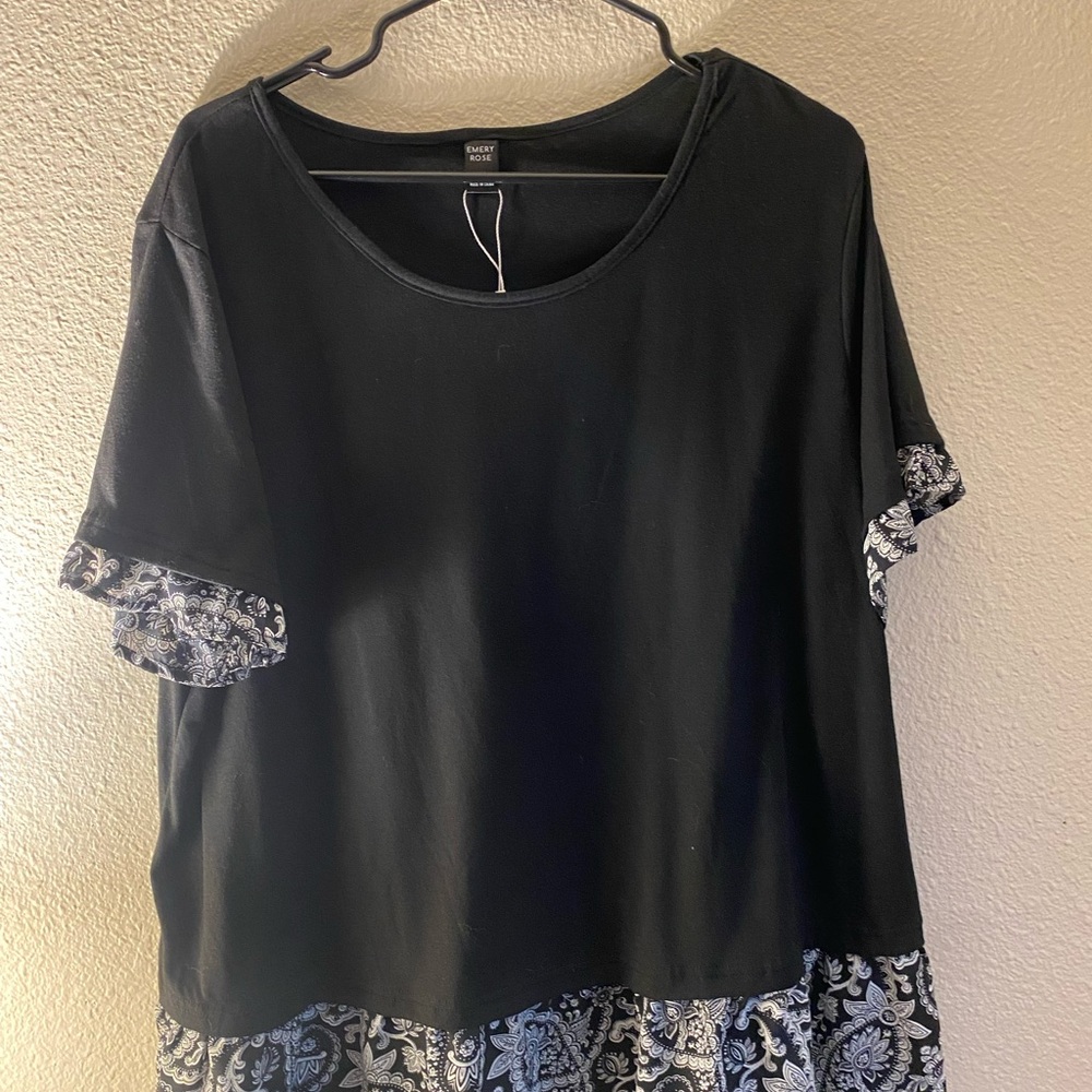 Elegant Black and White Paisley Blouse